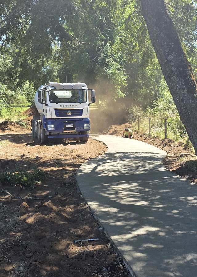 Acceso hormigonado